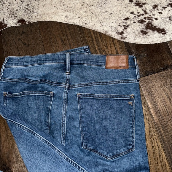 Madewell 10” Roadtripper Skinny Jeans - Picture 3 of 4